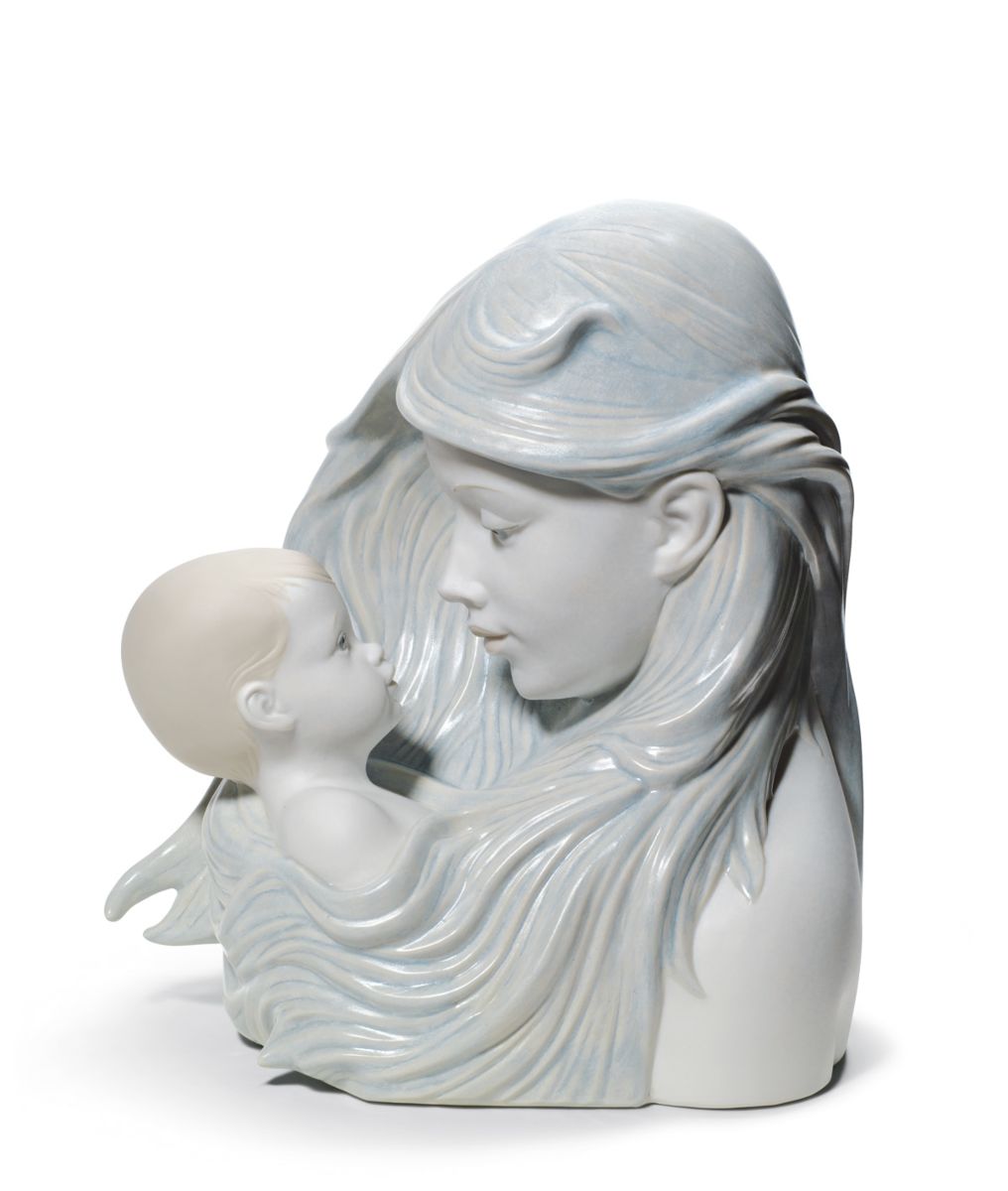 Lladro Sweet Caress Mother Figurine - Thumbnail 2