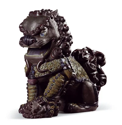 Oriental Lioness (Black) by Lladro