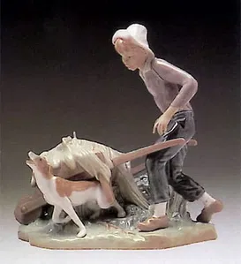 Lladro - Gardener in Trouble