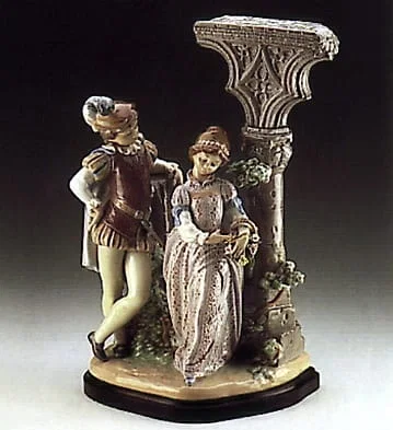 Medieval Courtship by Lladro — Porcelain Figurine