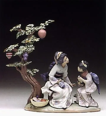 A Mother's Way by Lladro