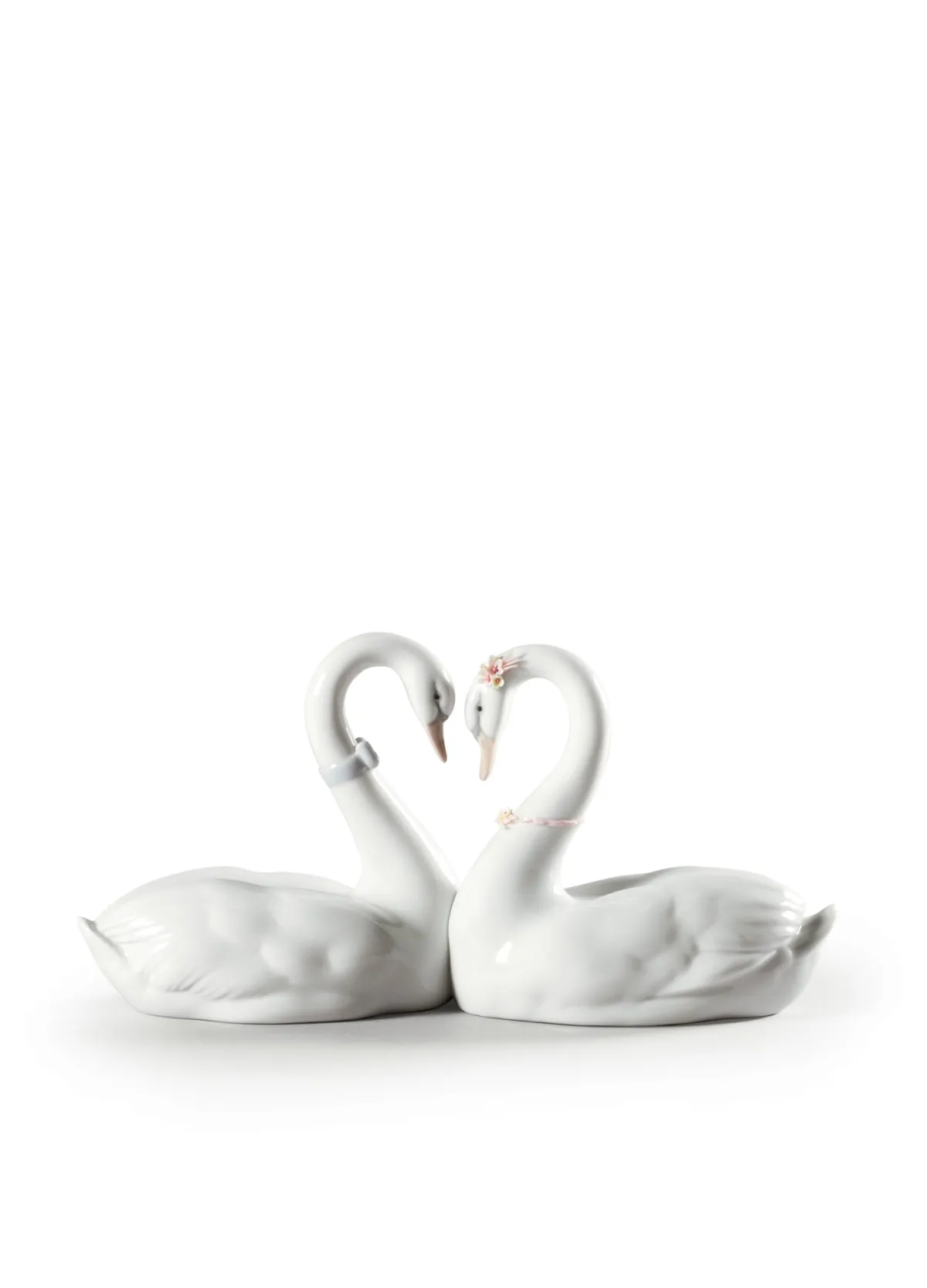 Endless Love Swans. Cake Topper by Lladro — Porcelain Figurine