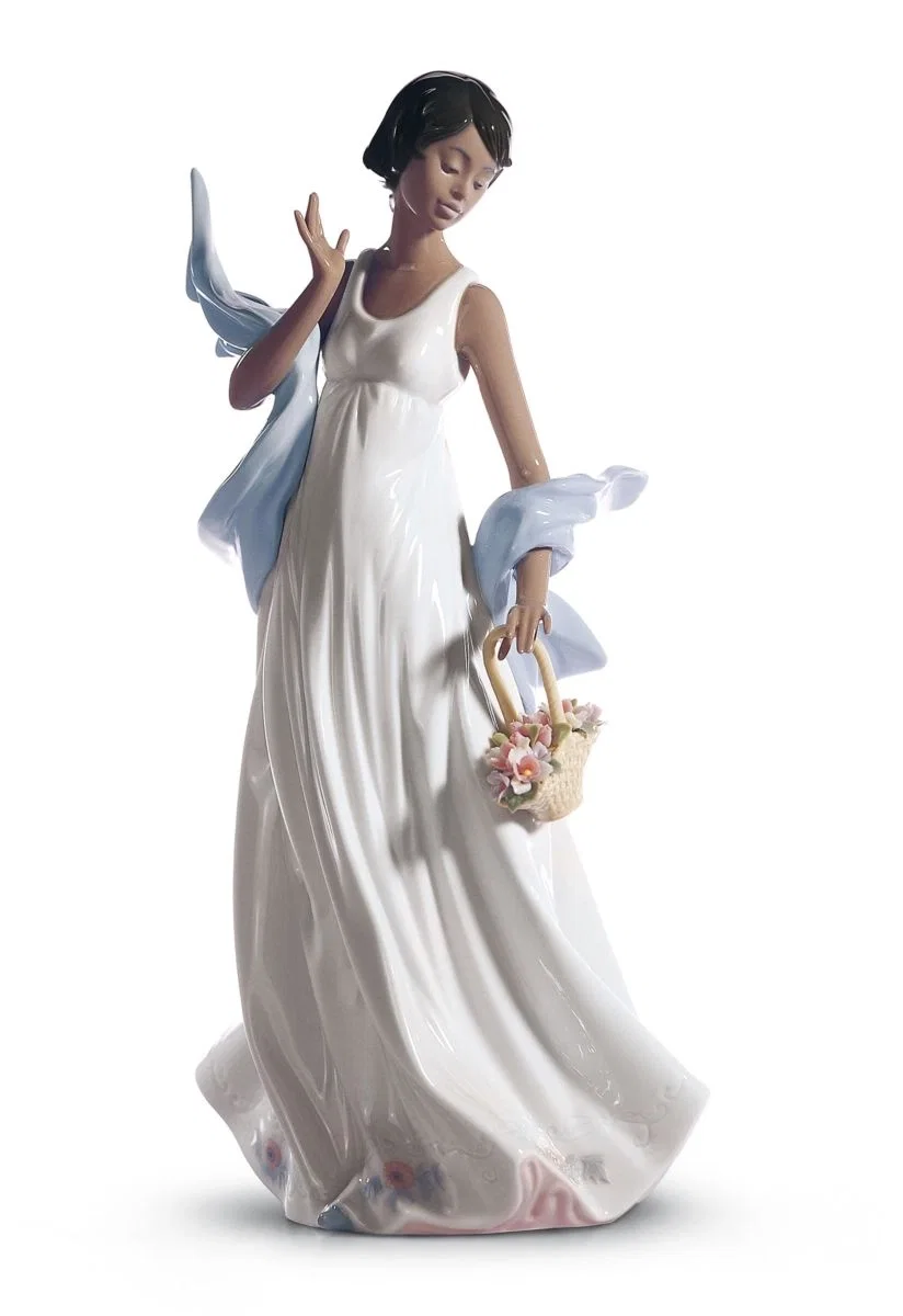 WINDS OF ROMANCE by Lladro Black Legacy — Porcelain Figurine
