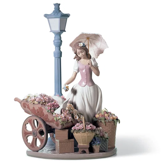 Flowers for Everyone Sculpture by Lladro