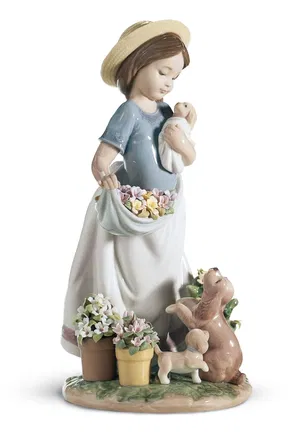 置物 LLADRO A ROMP IN THE GARDEN A ROMP IN THE GARDEN by Lladro | Handcrafted Spanish