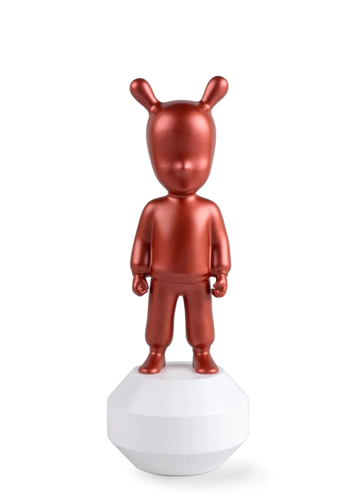 The metallic red Guest Figurine. Small Model by Lladro — Porcelain Figurine