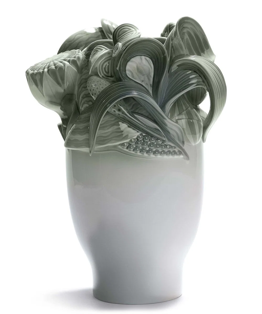 Naturofantastic - Small Vase (Green) by Lladro — Porcelain Figurine