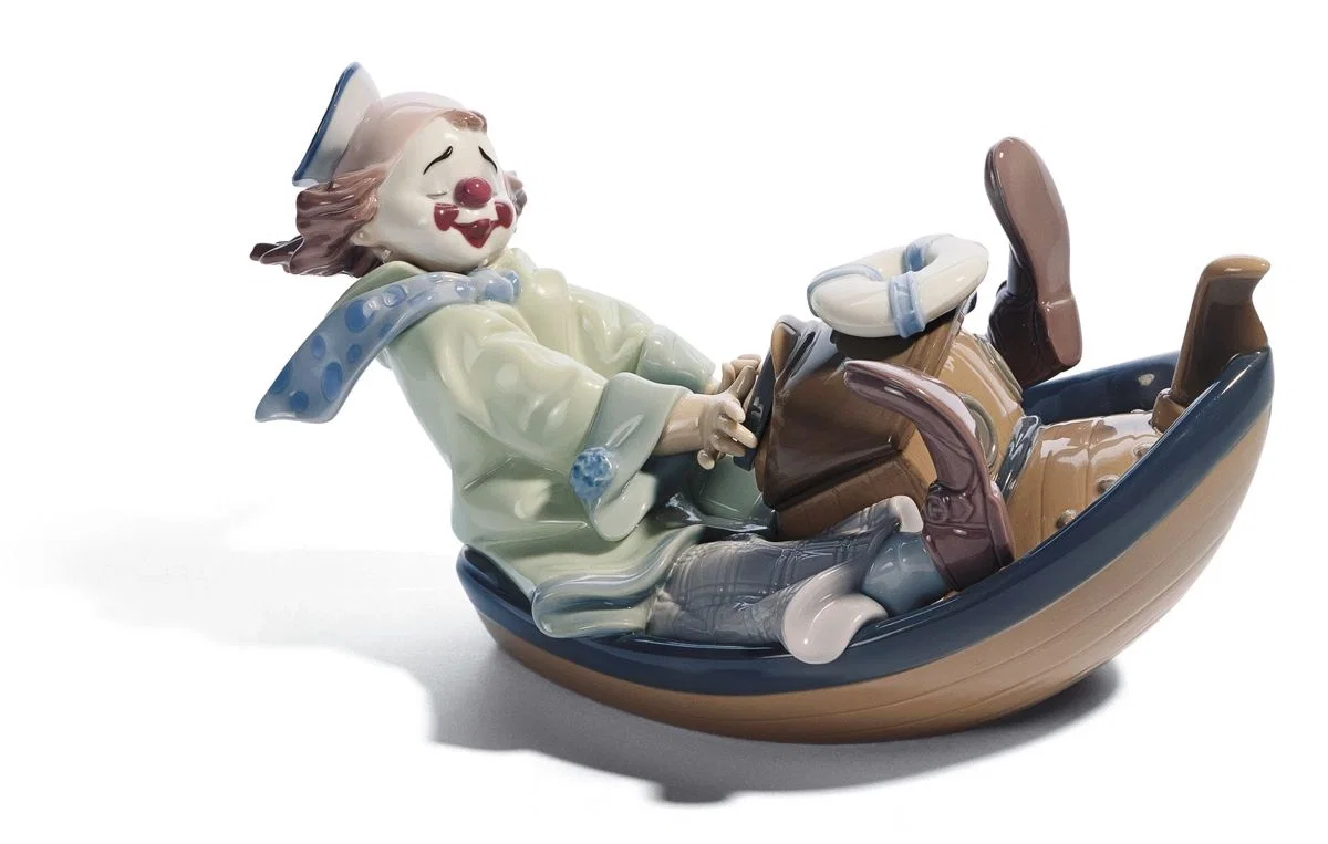 Circus Waves Clown by Lladro — Porcelain Figurine