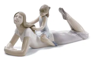 リヤドロ　You’re So Pretty You're So Pretty by Lladro | Handcrafted Spanish Porcelain