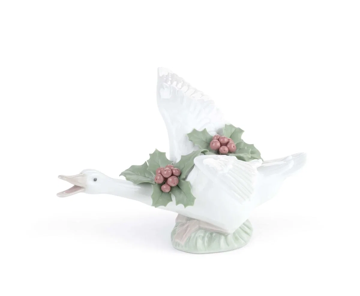 Flying Duck with Mistletoe by Lladro — Porcelain Figurine