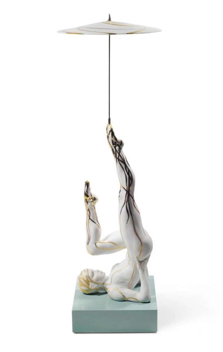 BALANCER WITH PARASOL by Lladro — Porcelain Figurine