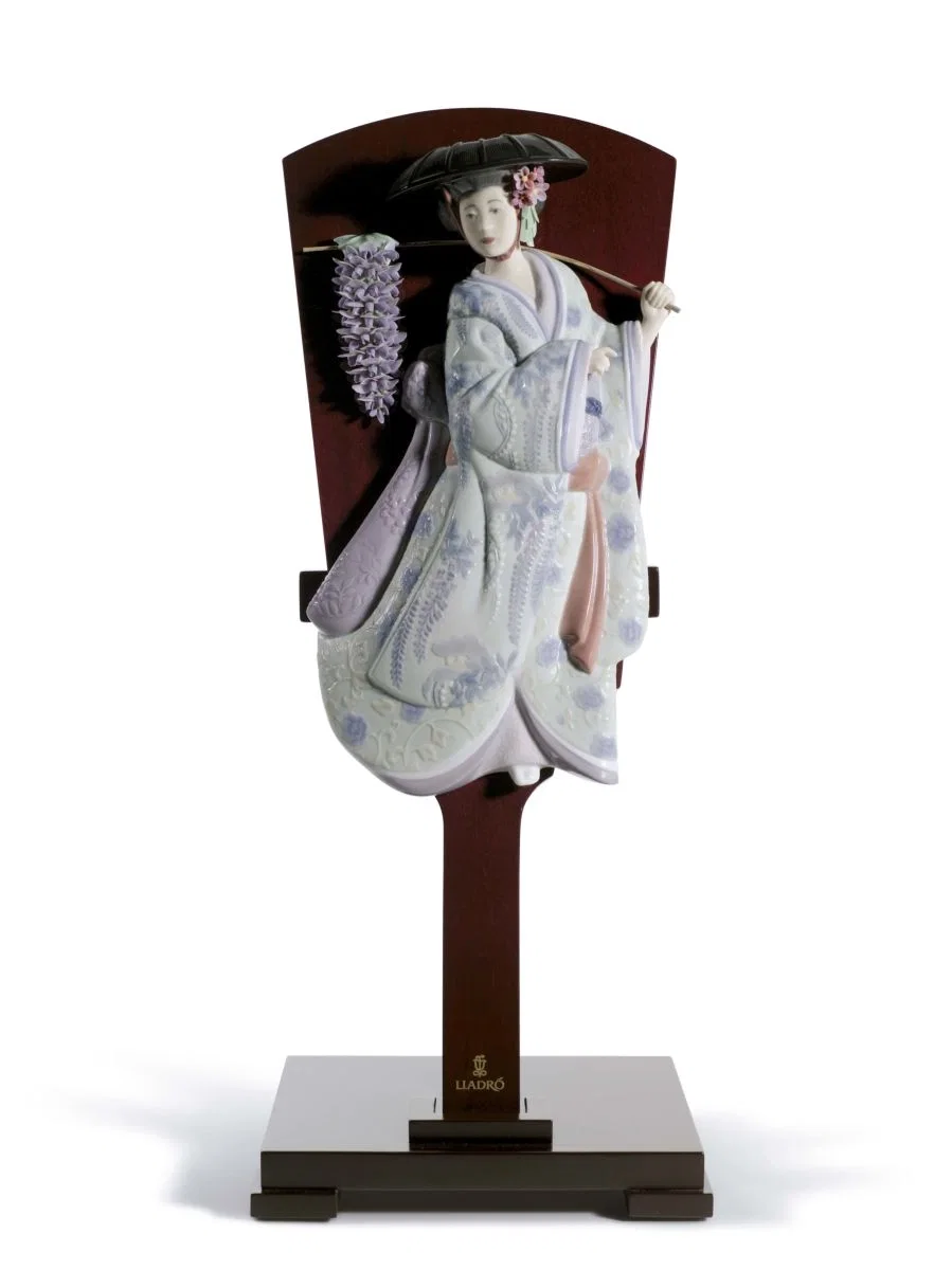 FUJI MUSUME by Lladro — Porcelain Figurine