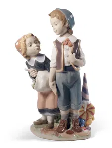 Lladro - HANSEL AND GRETEL