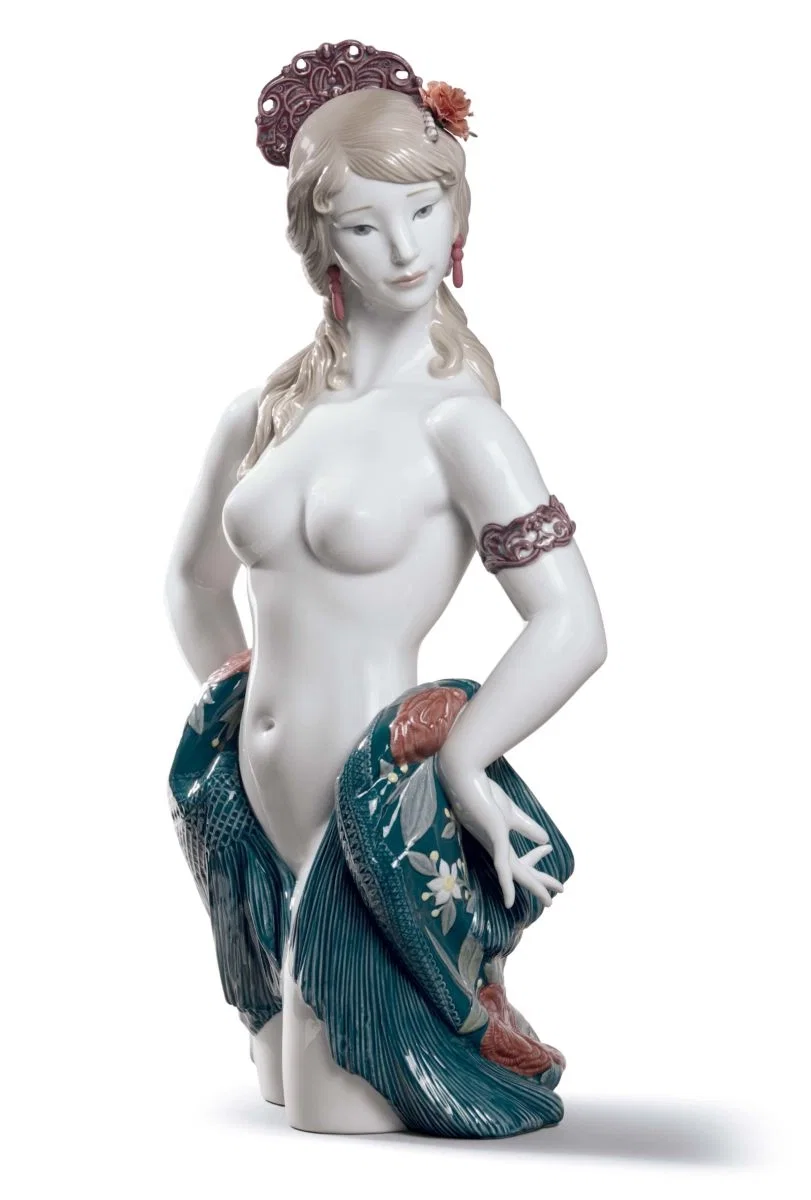 Spanish Beauty by Lladro — Porcelain Figurine