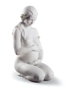 Lladro - A NEW LIFE