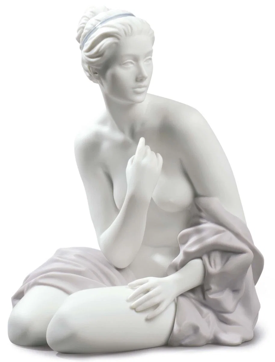 SITTING BATHER by Lladro — Porcelain Figurine