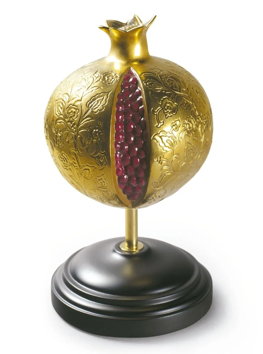Pomegranate by Lladro — Porcelain Figurine