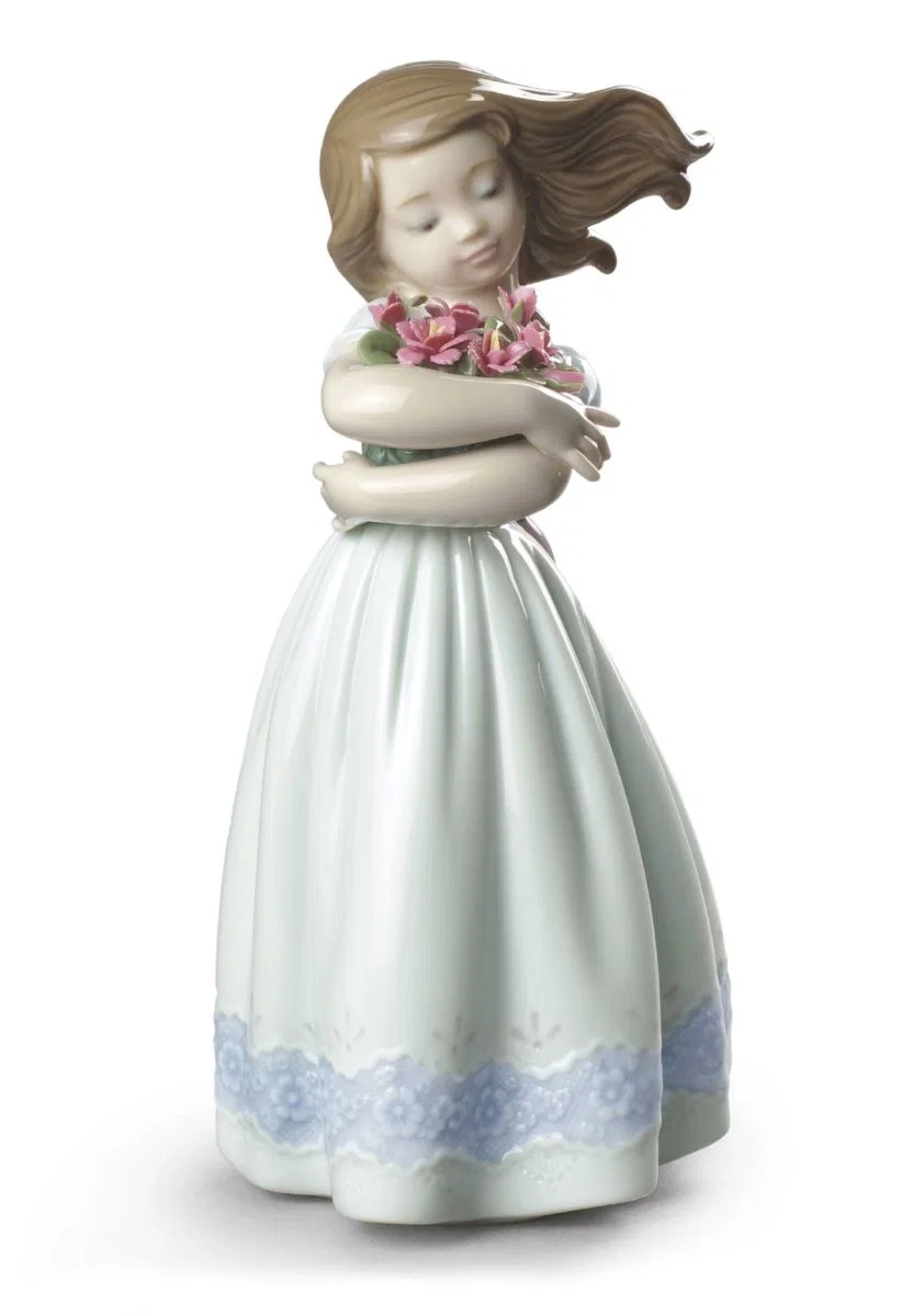 Tender Innocence by Lladro — Porcelain Figurine