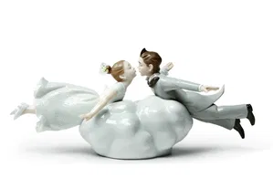 Lladro - Wedding in the air Couple
