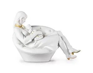 Lladro - Feels Like Heaven Mother White & Gold