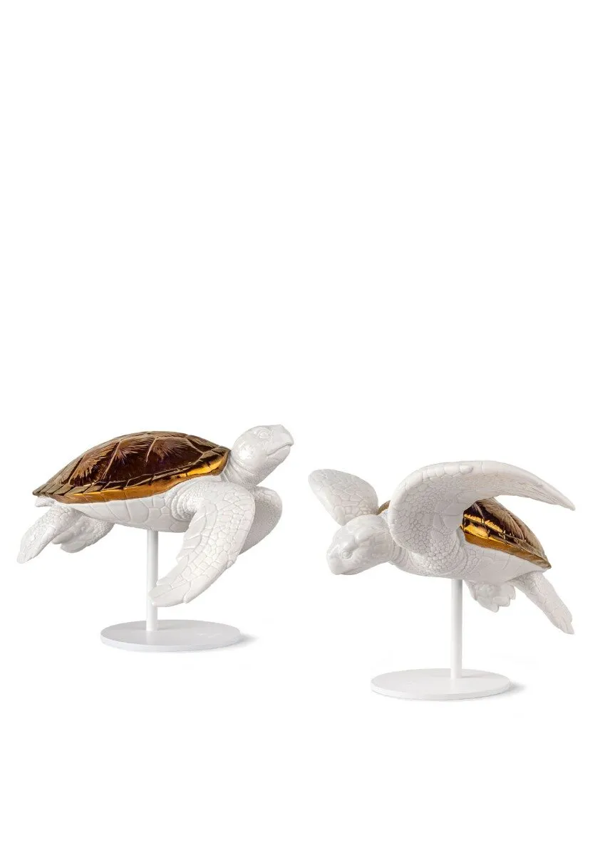 Sea Turtles couple (white - copper) Sculpture by Lladro — Porcelain Figurine