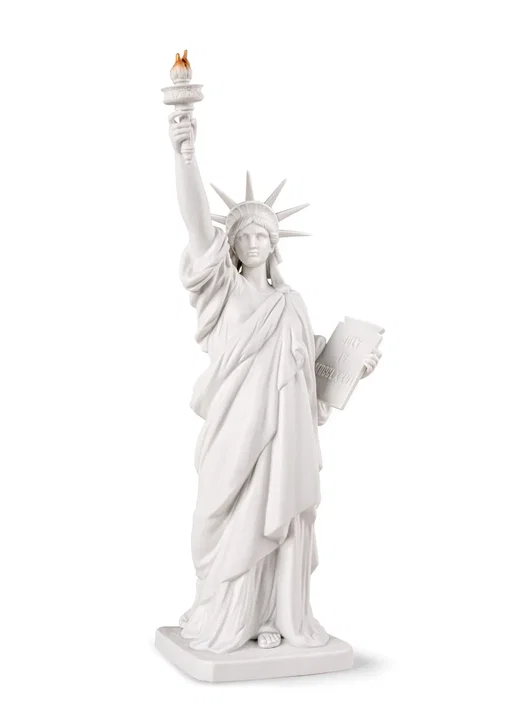 Statue of Liberty - 250th Anniversary Edition Sculpture. Limited Edition by Lladro