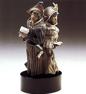 Dress Rehearsal by Lladro — Goyesca Porcelain Figurine