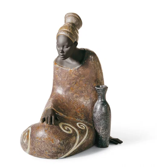 AFRICAN WOMAN by Lladro Pulse Of Africa