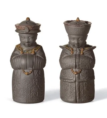 SALT And PEPPER SHAKERS (BLACK) by Lladro — Porcelain Figurine