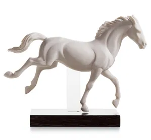 Lladro - GALLOP II