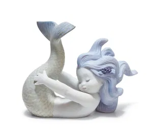 Lladro - PLAYING AT SEA