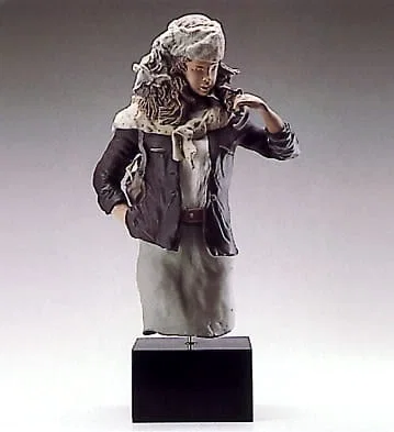 Young Lady With Parasol by Lladro — Goyesca Porcelain Figurine