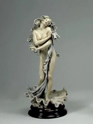 Pearl Signed By Giuseppe Armani by Giuseppe Armani — Sculpture