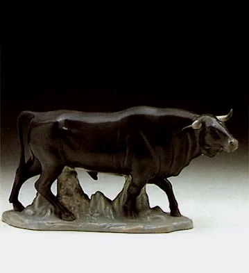 Bull With Head Up 1969-75 by Lladro — Porcelain Figurine