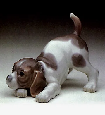 Beagle Puppy 1969-90 by Lladro — Porcelain Figurine