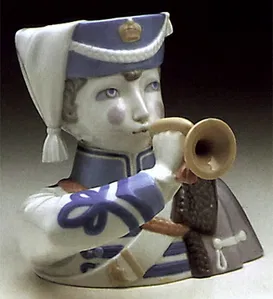 Lladro - Boy With Cornet 1971-73