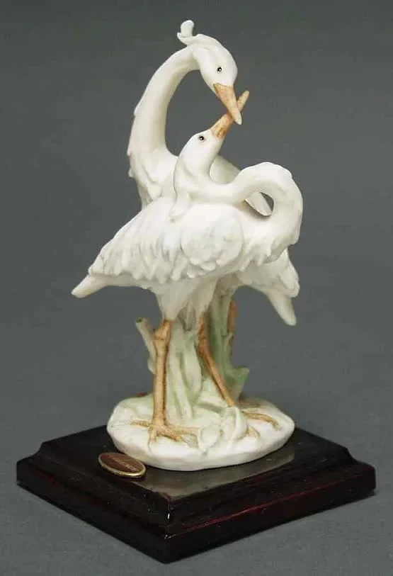 KISSING BIRDS by Giuseppe Armani — Sculpture