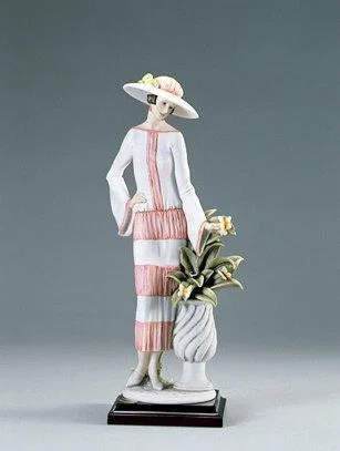 Madelaine by Giuseppe Armani — Sculpture