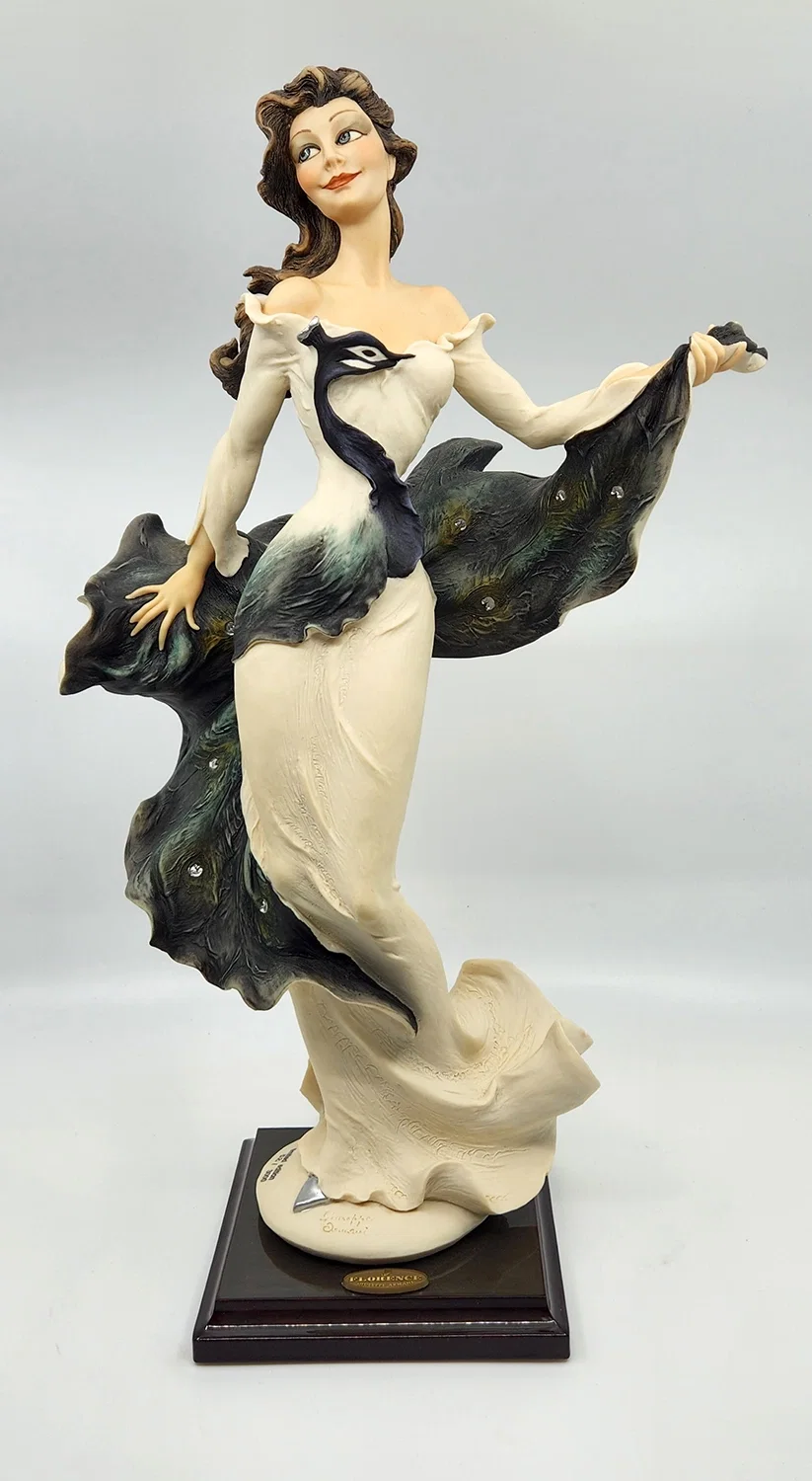 Lady Wynne by Giuseppe Armani — Sculpture