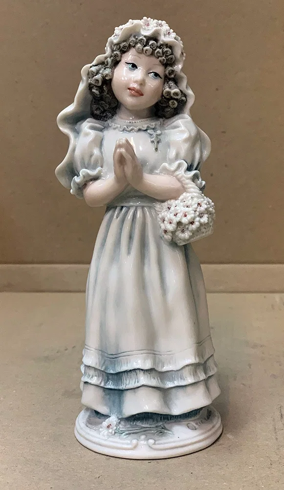 First Communion Girl by Giuseppe Armani — Sculpture