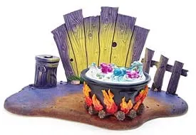 WDCC Disney Classics Trick Or Treat Witch Hazel Brewing Up