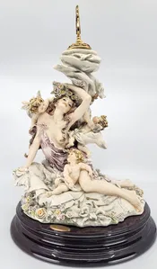 Giuseppe Armani - Girl With Cherubs Table Centerpiece