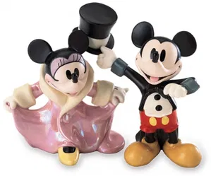 WDCC Disney Classics - Mickeys Gala Premier Mickey And Minnie Mouse