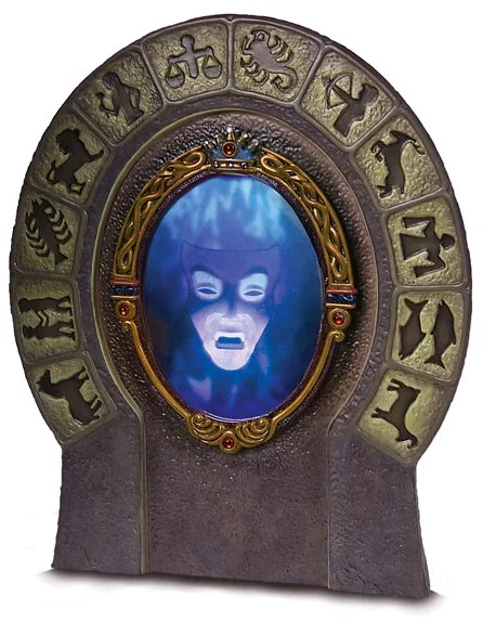 Snow White Magic Mirror What Wouldst Thou Know, My Queen by WDCC Disney Classics — Porcelain Figurine