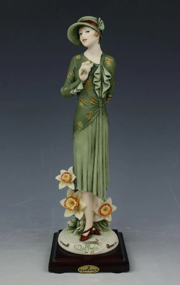 Daffodil by Giuseppe Armani — Sculpture