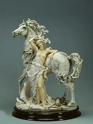 Artemis by Giuseppe Armani — Sculpture