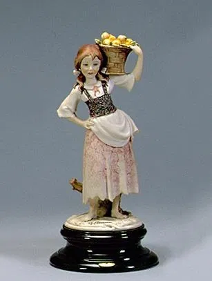 Giuseppe Armani - Girl with Apples