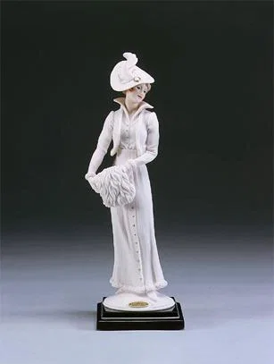 Coquette by Giuseppe Armani — Sculpture