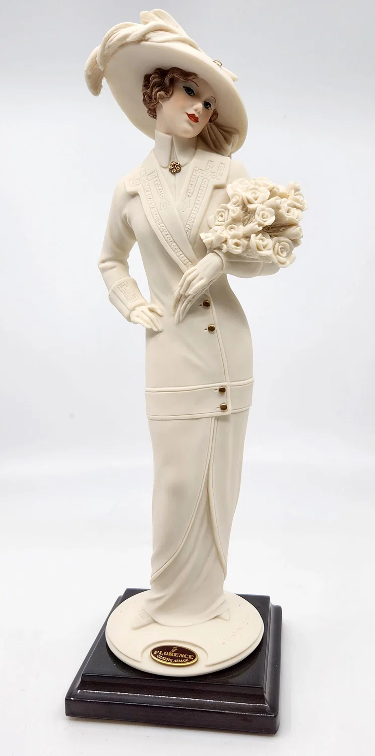 Raquel by Giuseppe Armani — Sculpture