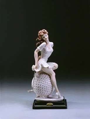 Golfer by Giuseppe Armani — Sculpture
